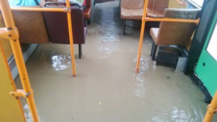Ploaia torenţială a dat peste cap municipiul Constanţa!